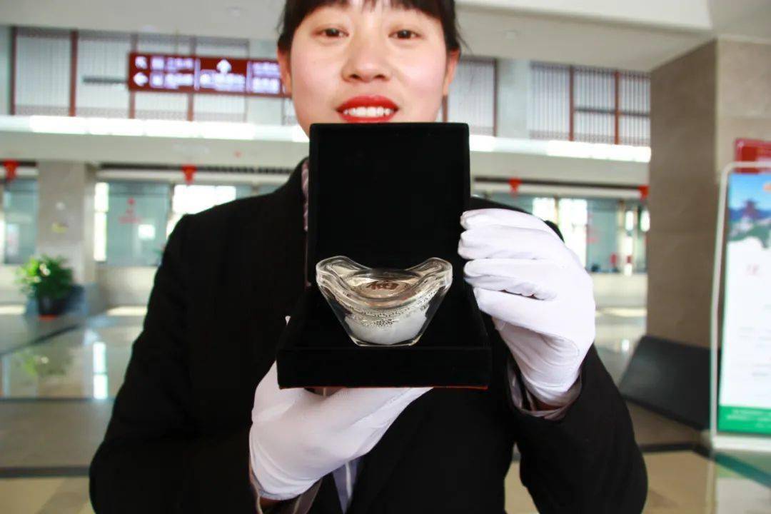 寻宝网赤壁上面卖掉的物品多久可以转账_网银可以转账到支付宝吗_网银周末可以转账吗