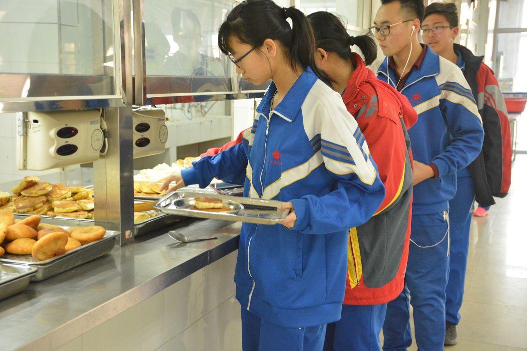 早餐学问高中综合实践-早餐学问大：吃得好，学习更高效，心情更愉悦